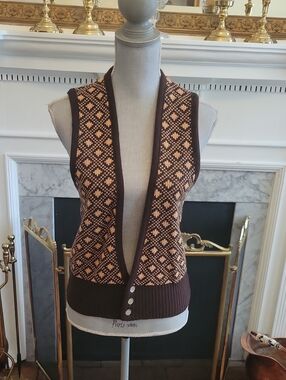 1970's Bodygear By Parkley Acrylic Vest
